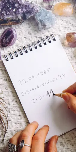 Numerologia și cristalele
